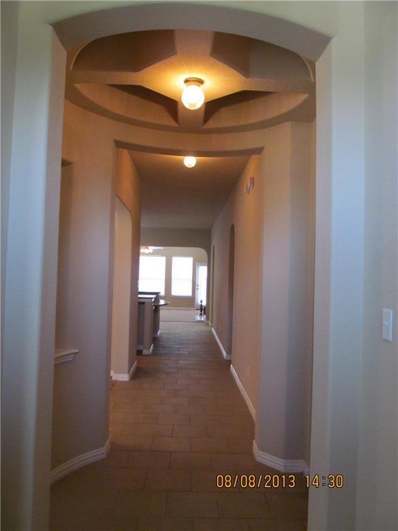 2055 Berkdale Ln - Photo 3 of 28