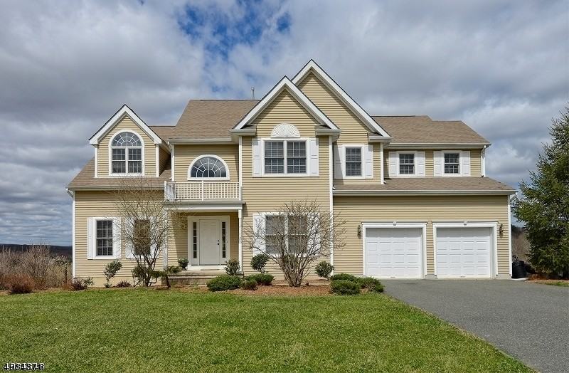 9 Spyglass Hill - Photo 2 of 6