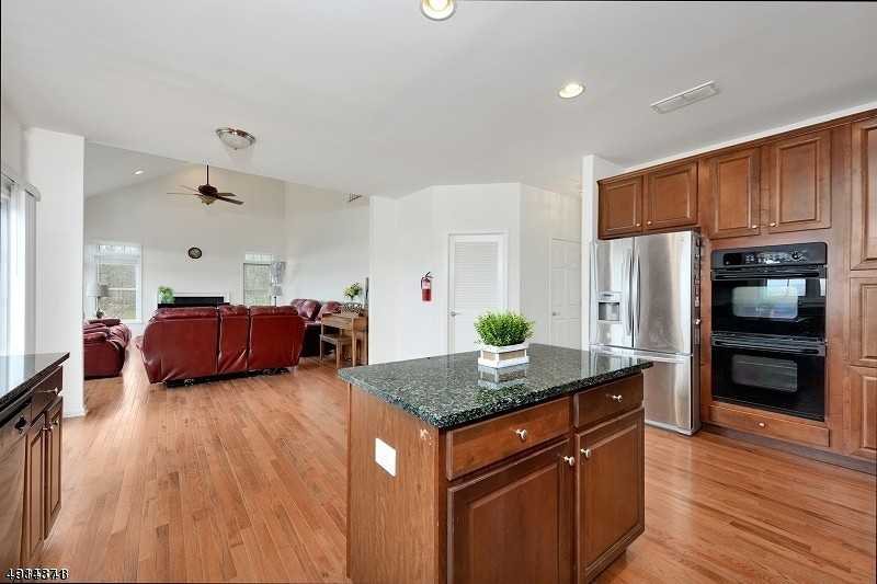 9 Spyglass Hill - Photo 3 of 6