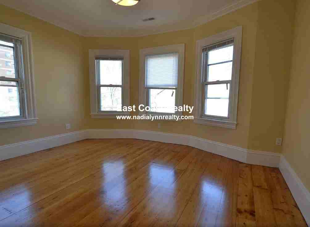 12 Fletcher Terrace 6NL - Photo 2 of 6