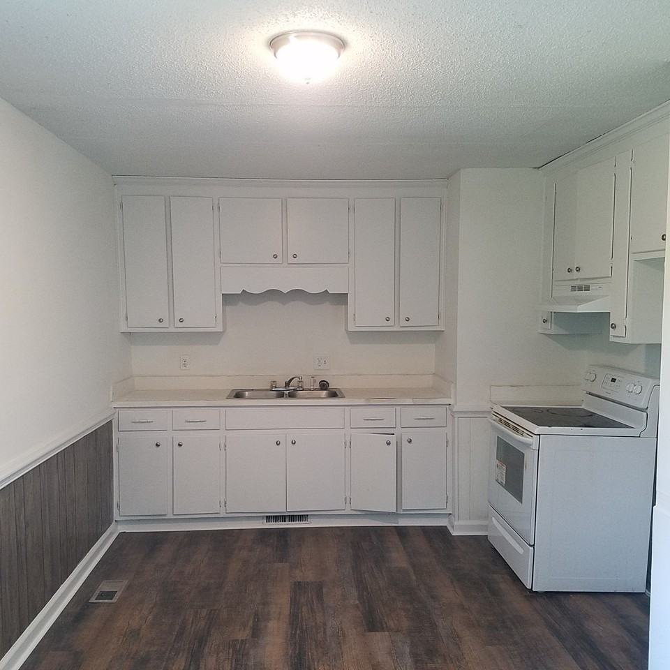 5035 White Oak Loop - Photo 3 of 11