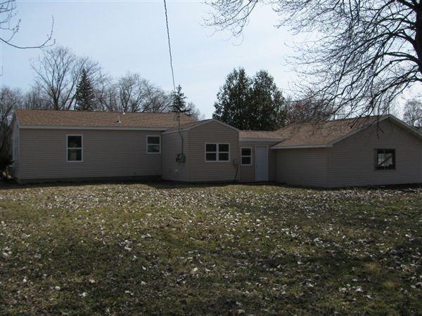 1731 N Lapeer Rd - Photo 3 of 10