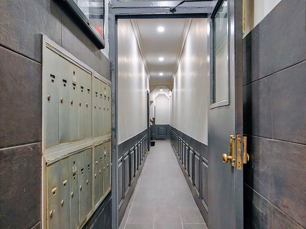 124 MacDougal Street - Photo 4 of 26