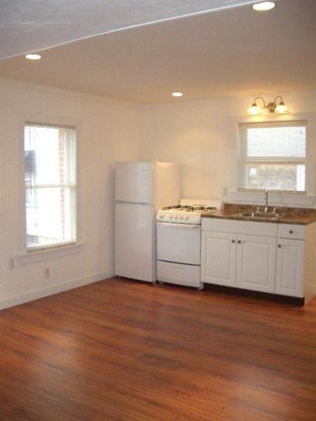 10 Ocean Avenue - Photo 2 of 3