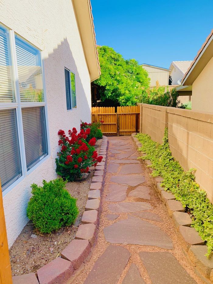 8119 Corte De Aguila NW - Photo 2 of 3