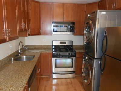 310 Atlantic St SE - Photo 2 of 13