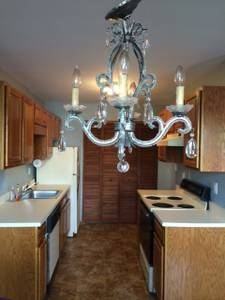 Cambridge Manor - Photo 2 of 7