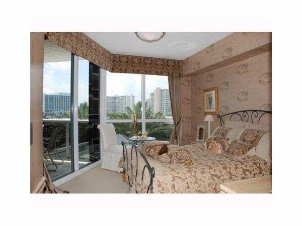 3100 N Ocean Blvd - Photo 3 of 10