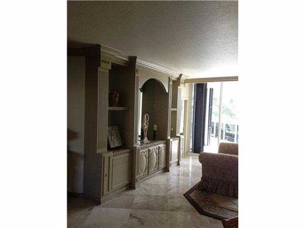 3100 N Ocean Blvd - Photo 2 of 10