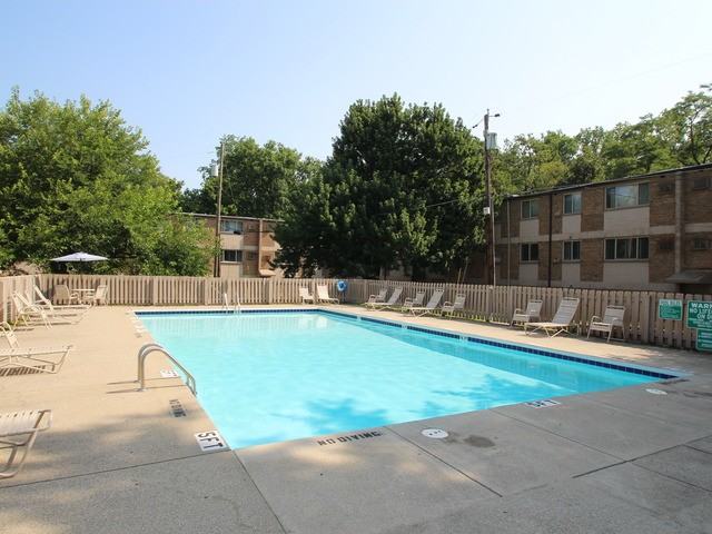 Lindsay Lane - Photo 3 of 6