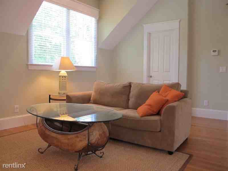 61 Park Way - Photo 3 of 6