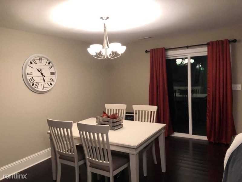 405 Jones Dr - Photo 2 of 9