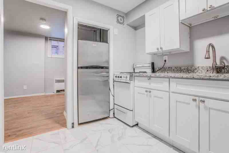 10 E Madison St 2a - Photo 3 of 9