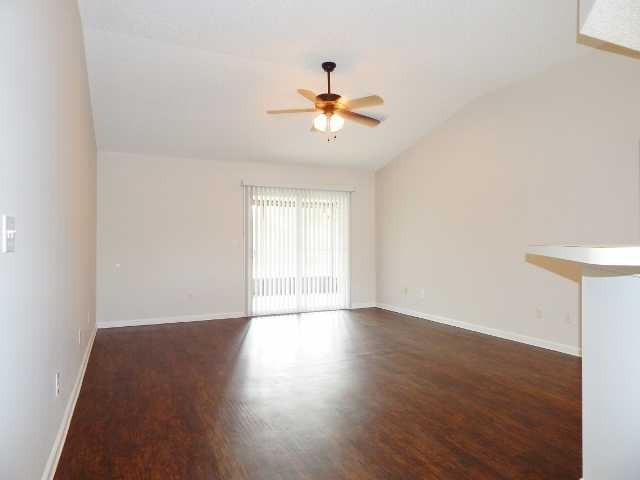 8564 Mayall Dr - Photo 2 of 9