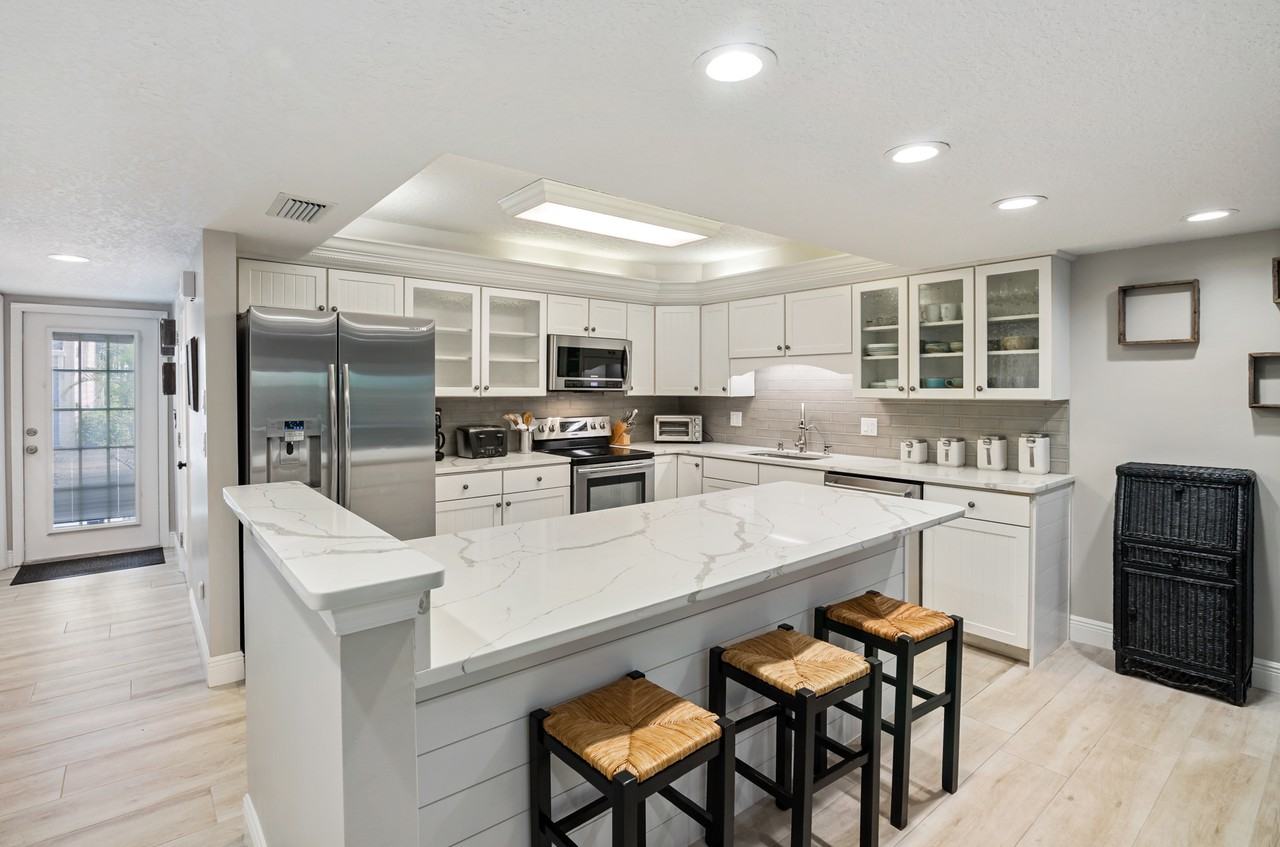 1708 Atlantic Street #4b - Photo 3 of 26