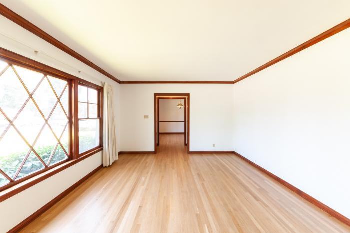 15436 Camarillo St - Photo 2 of 20