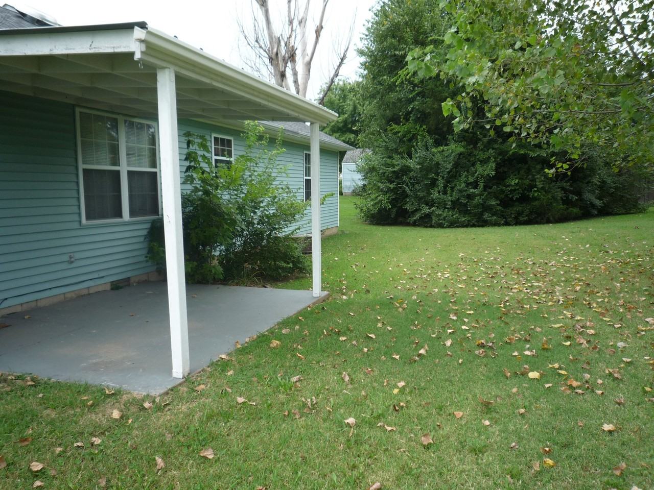 506 Newton Ave - Photo 2 of 7