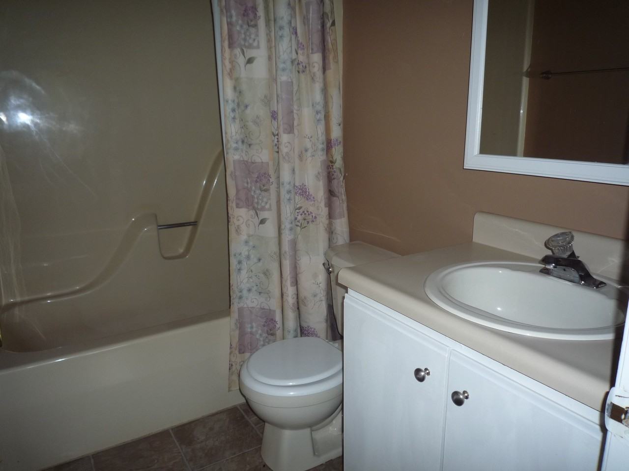 506 Newton Ave - Photo 3 of 7