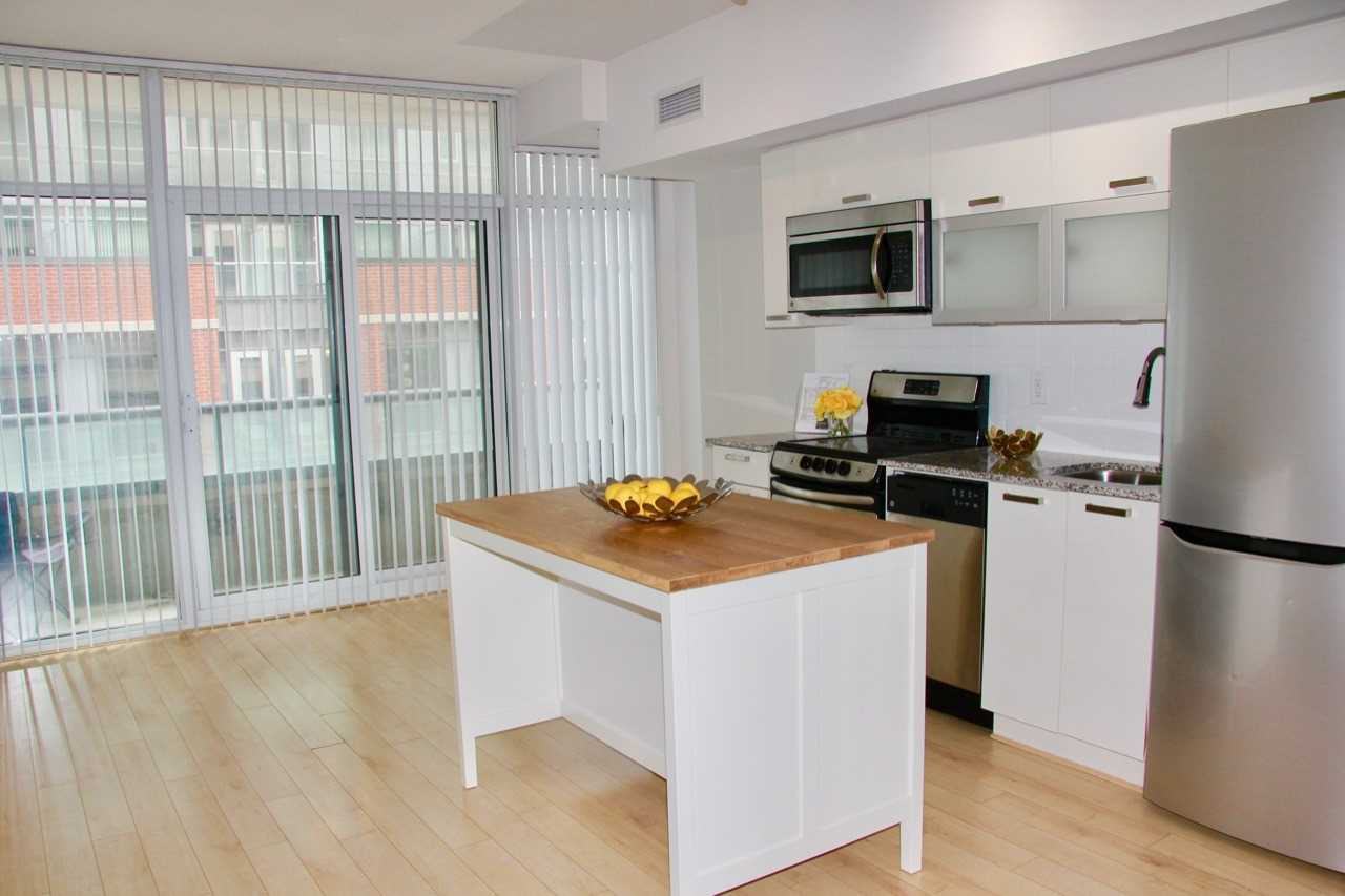 36 Lisgar Street #611 W