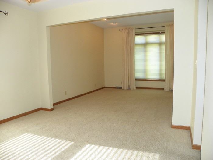 3660 Windemere Way - Photo 3 of 42