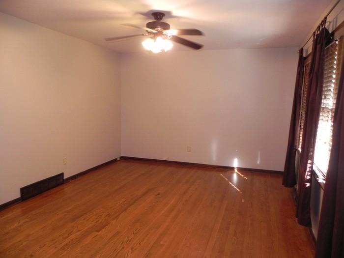 8724 Grandview Street - Photo 2 of 18