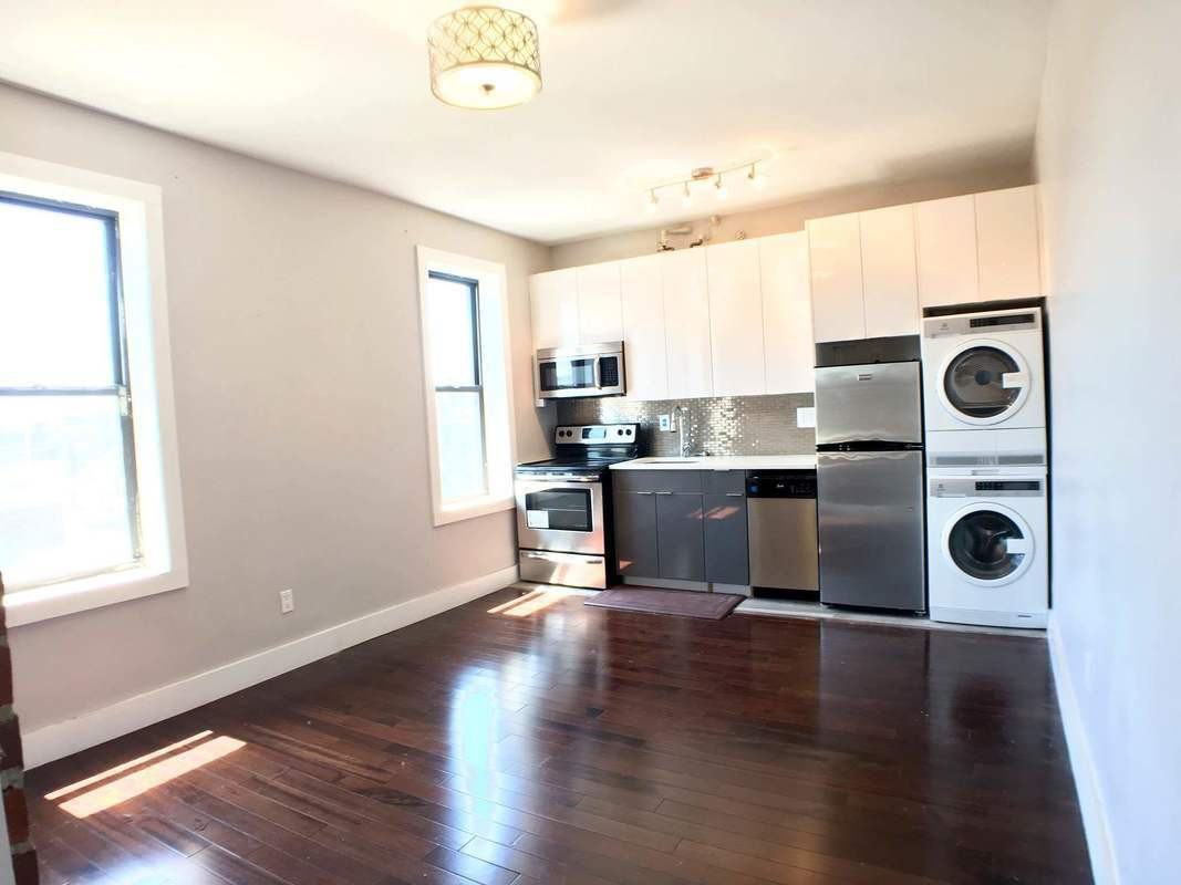 Kingsbridge Ave & W 231st St, The Bronx, NY 10463, US