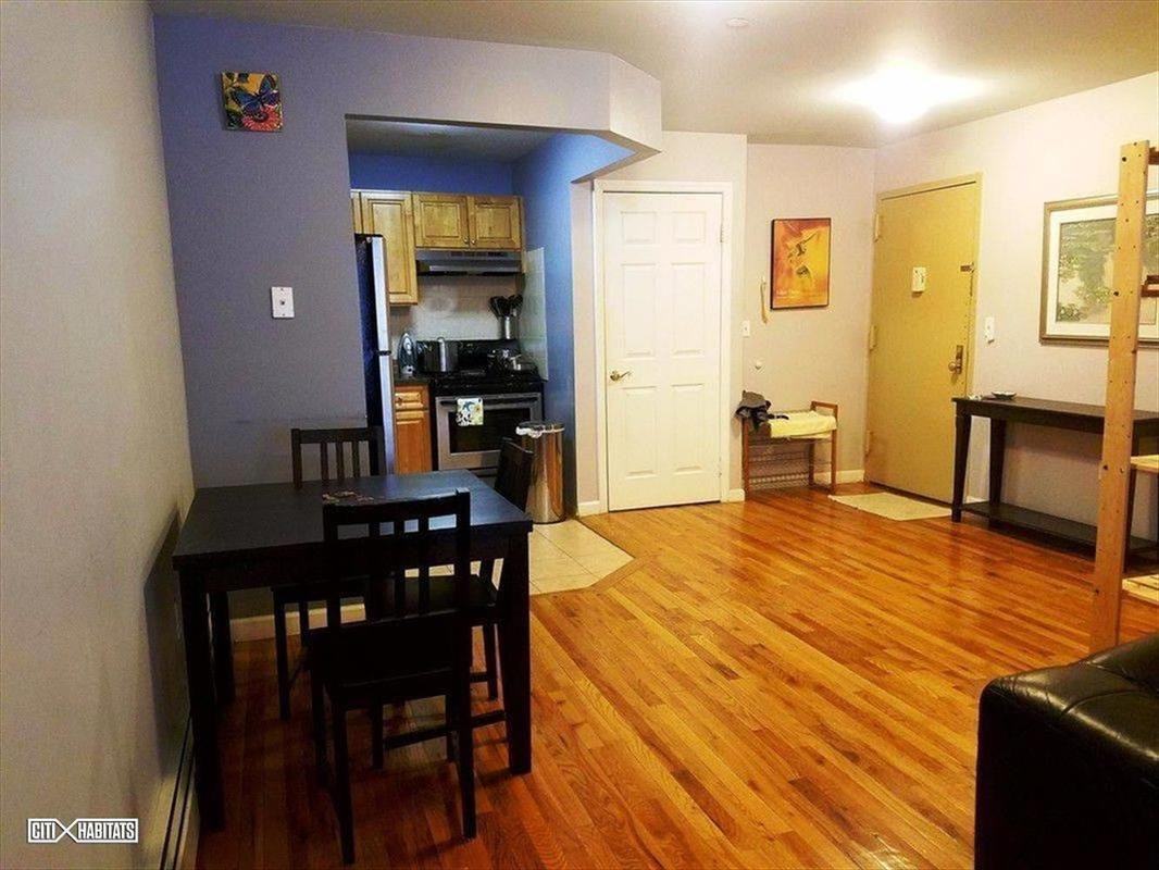 2792 Sedgwick Avenue - Photo 2 of 5