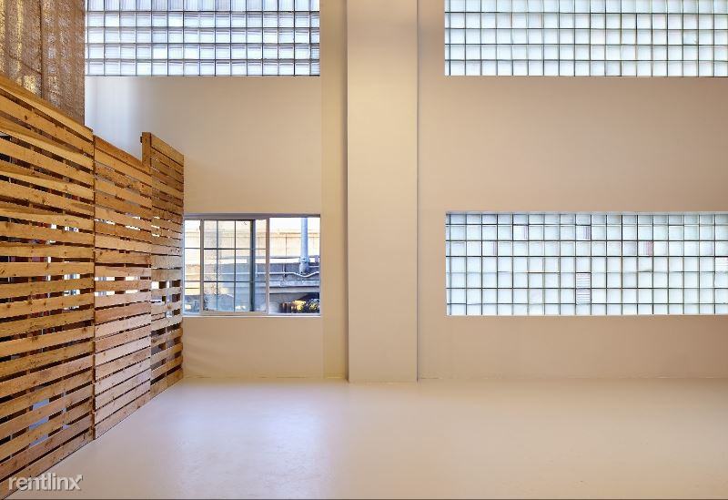 3150 Airport Way S 21-610 #21-610 - Photo 2 of 14