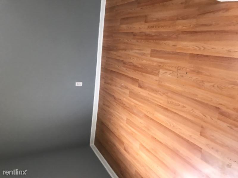 415 Berwick St - Photo 2 of 7