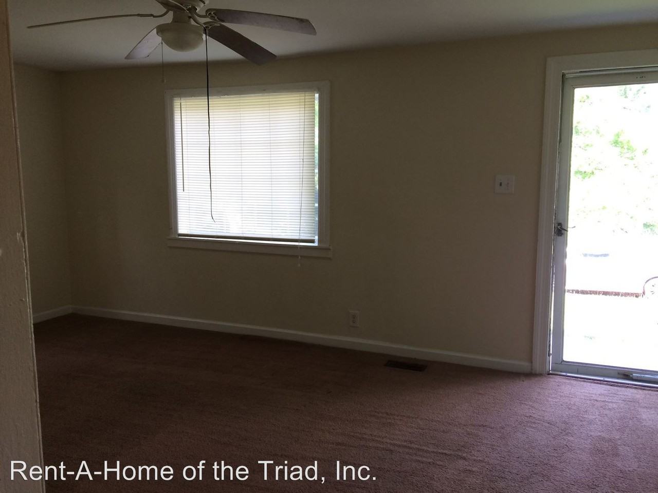 1316 Elmer St - Photo 3 of 8