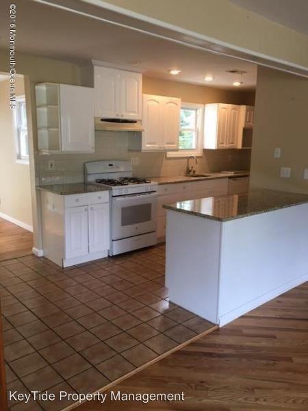 25 Park Avenue - Photo 3 of 13