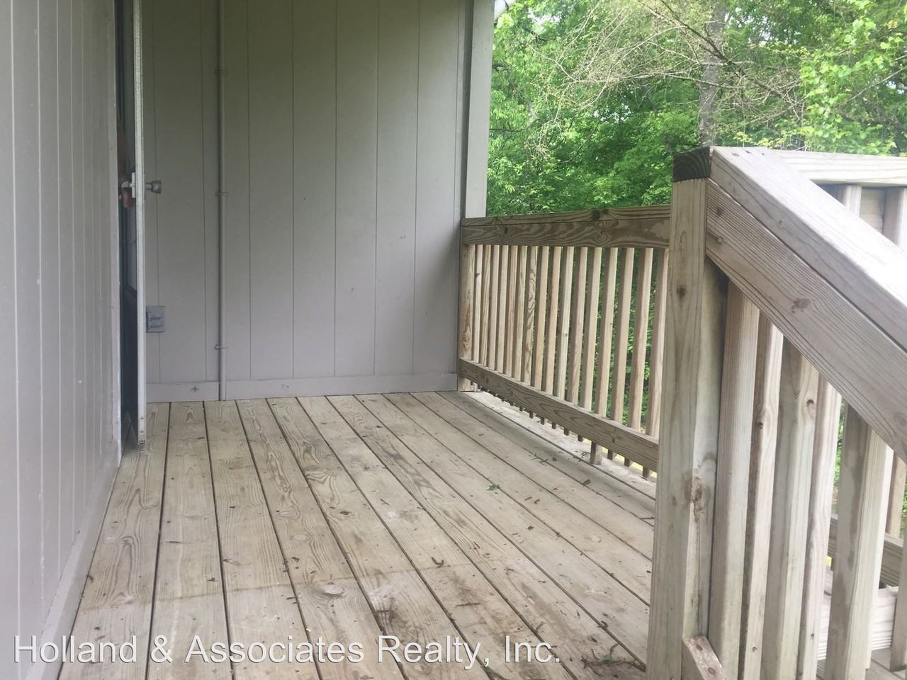 1127 Carolina Ave - Photo 3 of 11
