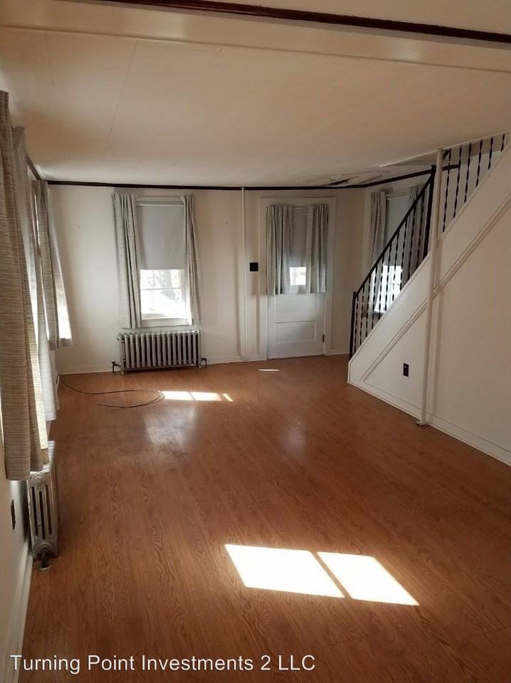 3127 Earl St - Photo 3 of 6