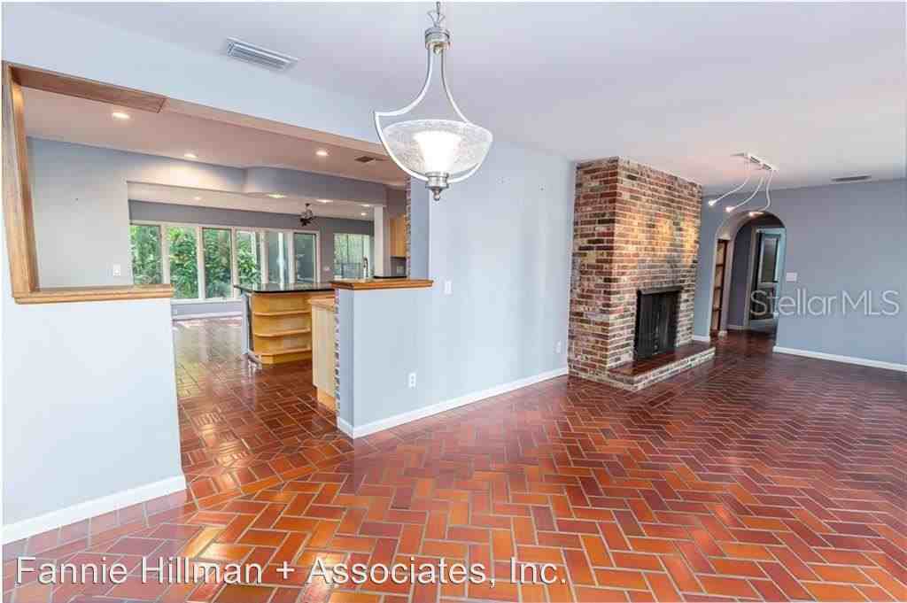 1250 Richmond Rd - Photo 2 of 14