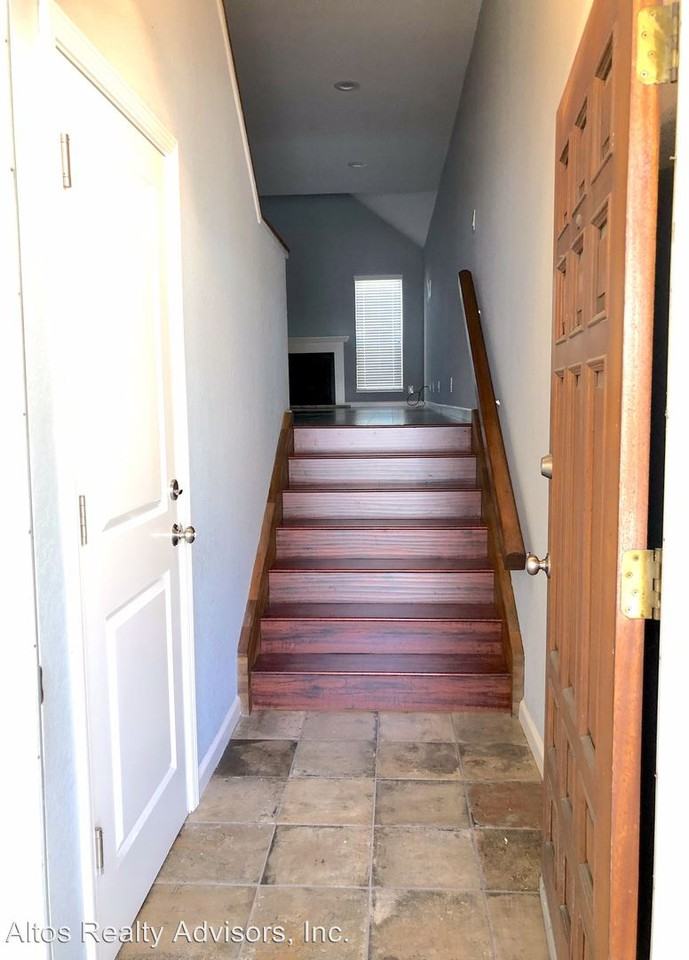 1105 Waterton Ln - Photo 2 of 13