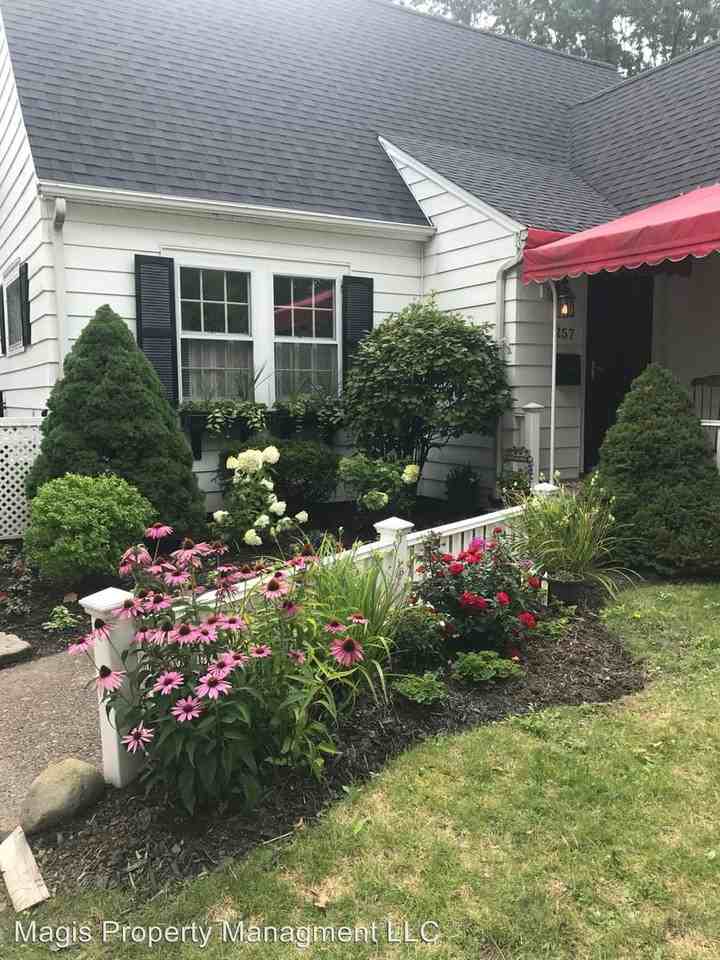 257 Fayette Ave #4 - Photo 3 of 7