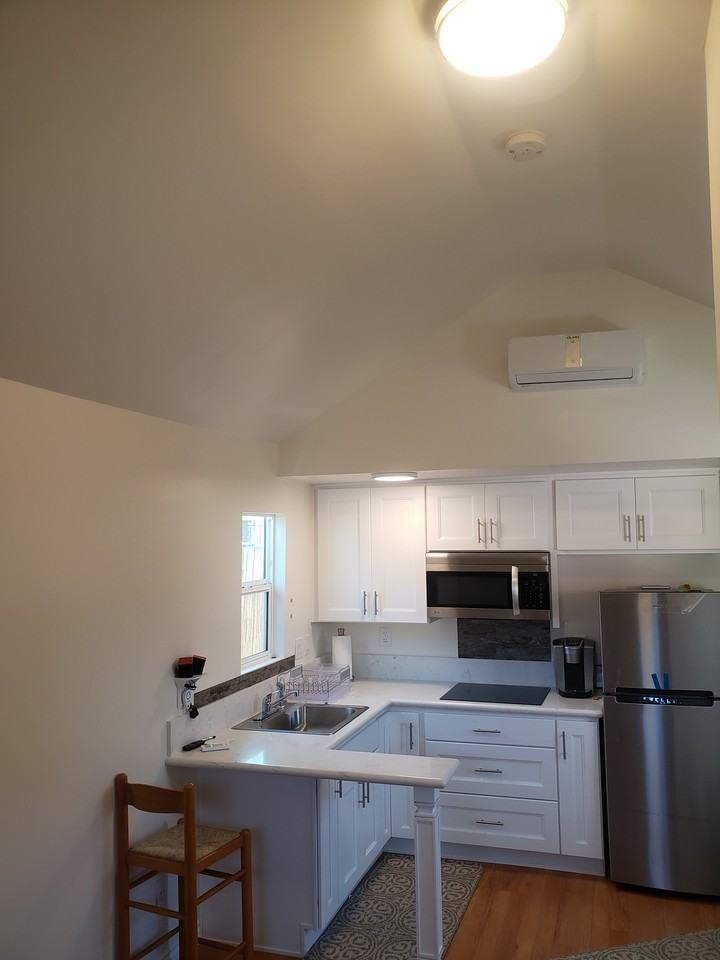 2956 4th Ave - Photo 2 of 26