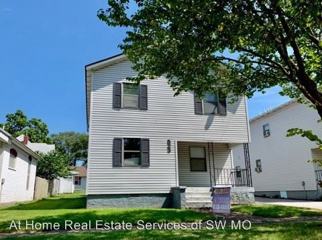1721 N Rogers Ave Springfield Mo 65803 1 Bedroom House For