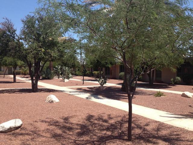 3001 E 17th St - Photo 3 of 23