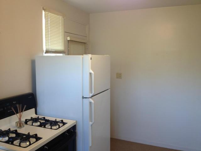 3001 E 17th St - Photo 6 of 23