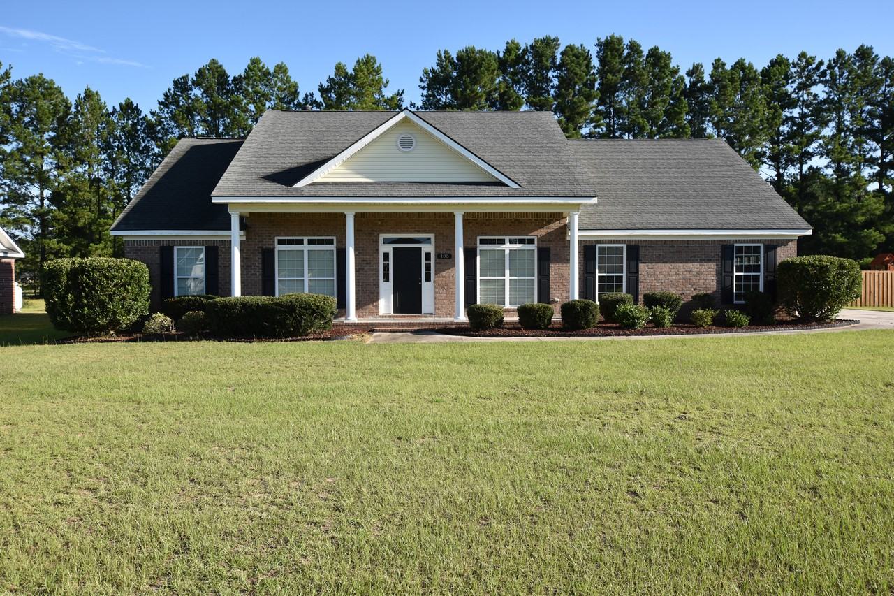 105 Heritage Dr - Photo 2 of 35