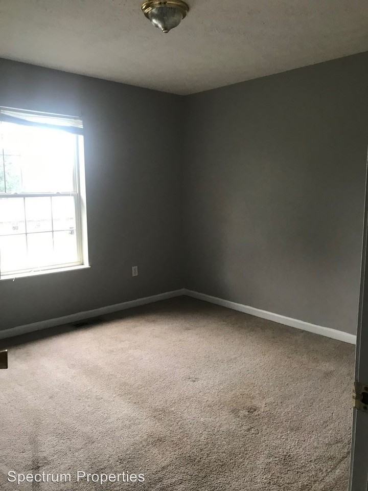 406 Humane Way - Photo 2 of 17
