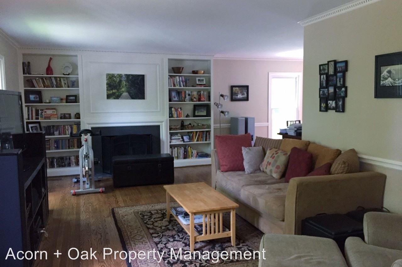 3314 Rolling Hill Rd - Photo 2 of 14