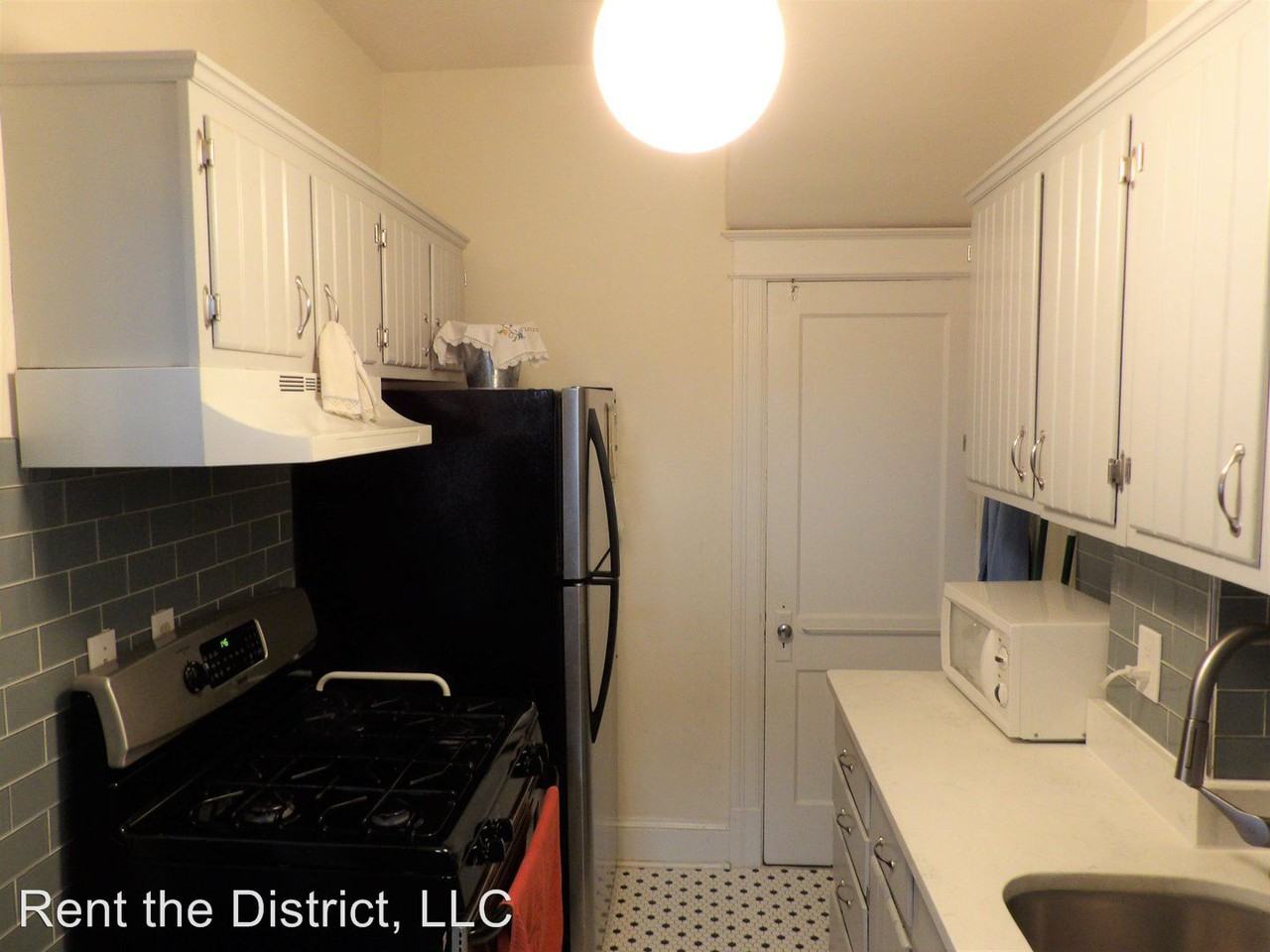4433 Fessenden St NW - Photo 2 of 19