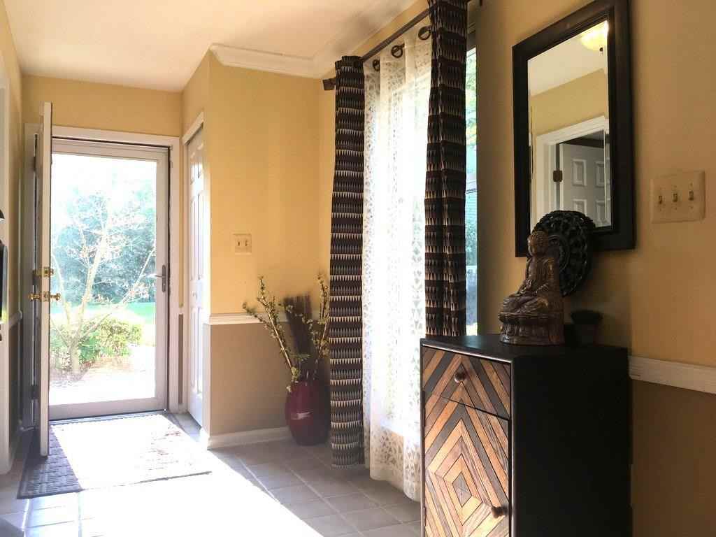 9 Rachel Ct - Photo 3 of 22