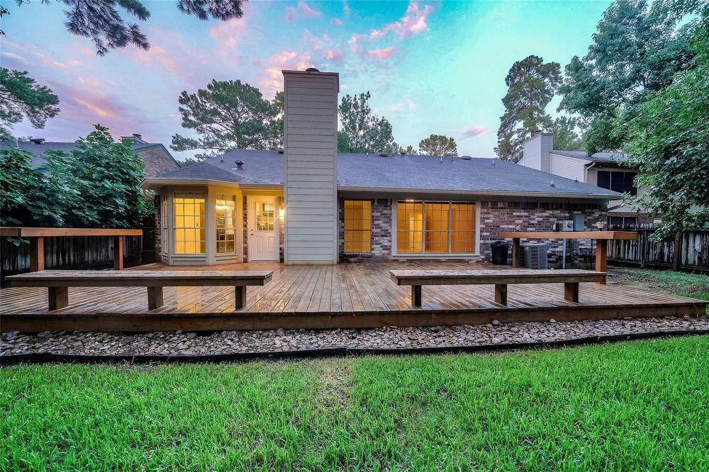 143 W Village Knoll Cir - Photo 2 of 2