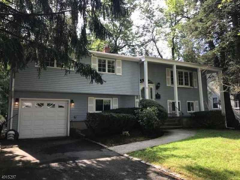 52 Winchester Rd - Photo 2 of 18