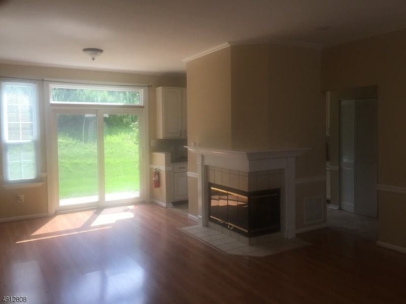 23 Wood Duck Pond Rd - Photo 3 of 16