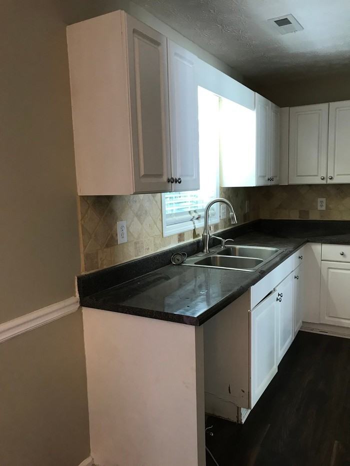 3004 Pommel Ct NE - Photo 2 of 11