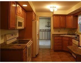 17 Elmhurst Rd - Photo 3 of 12